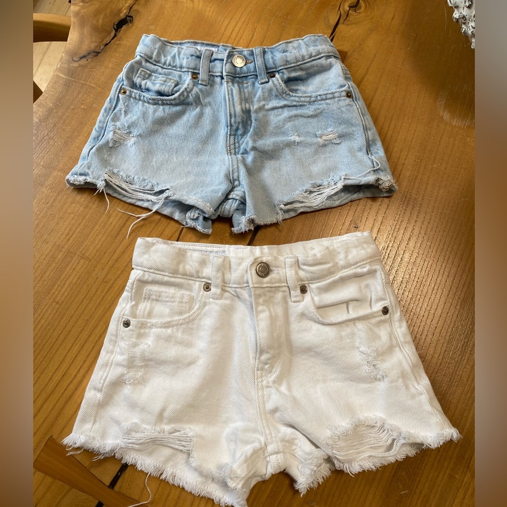 Zara Distressed Denim Shorts in Blue and White